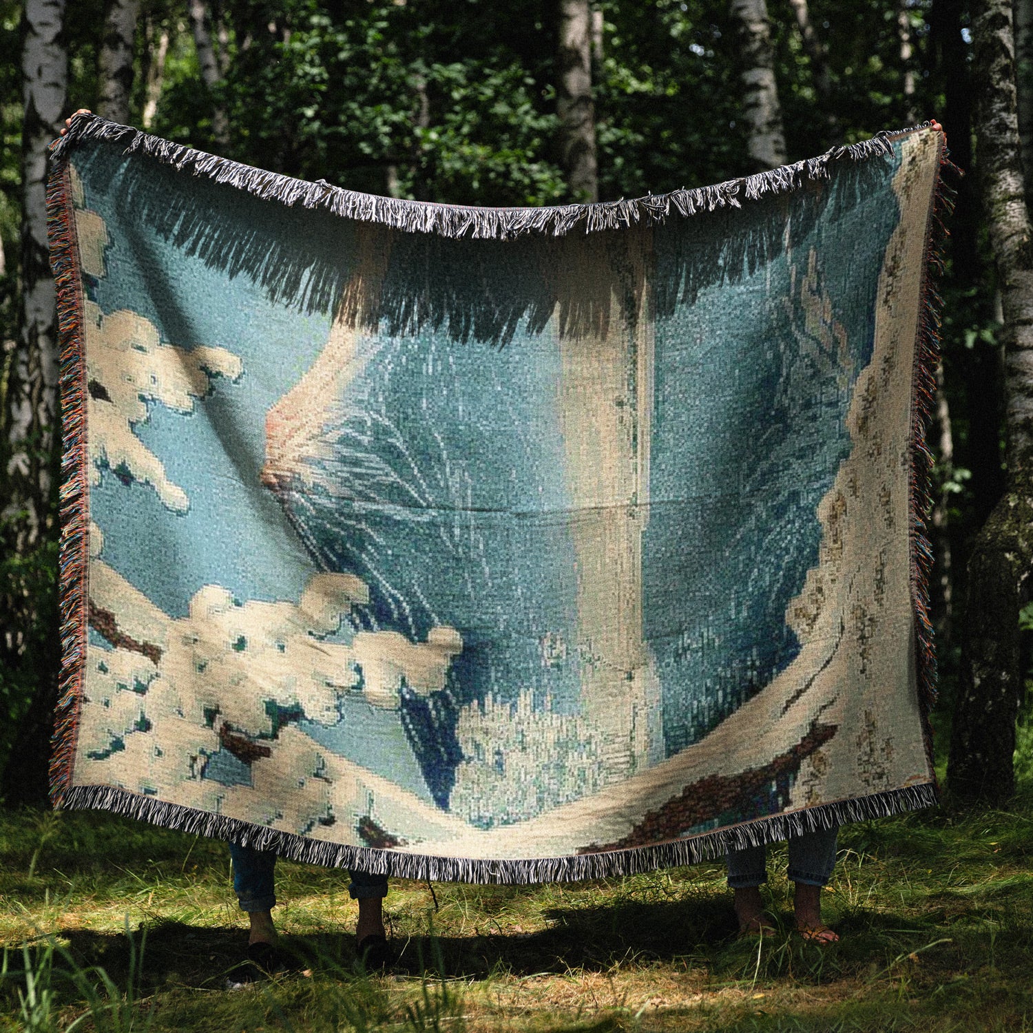 Woven Blanket — Mt Fuji After Snow at Tagonoura Bay — 富士の雪渓(田子の浦